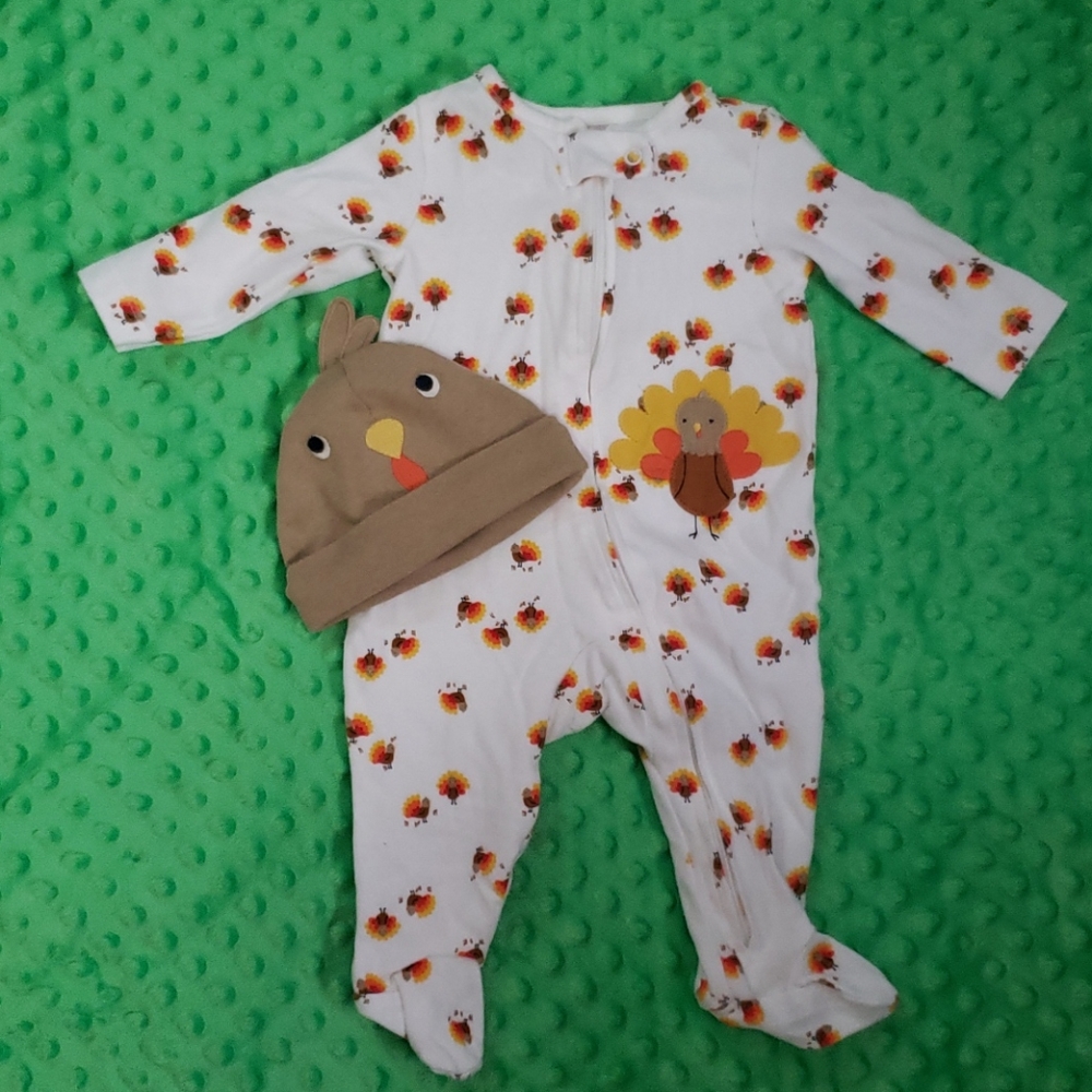 Carter's Thanksgiving Footie 3 months with hat